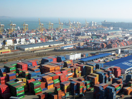 The Port of Dalian Image